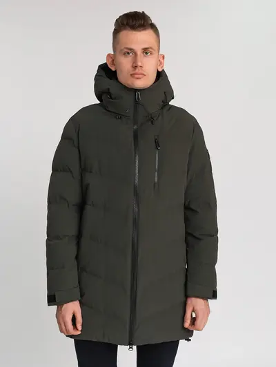 Куртка темно-зеленая стеганая с капюшоном